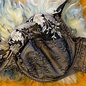 Fantasie Sexy Pale Pink And Black Lace Bra.   38 F